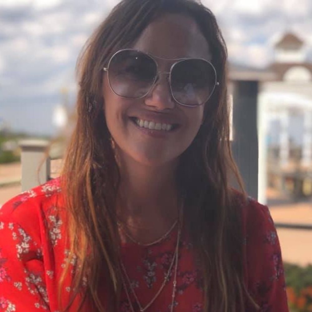 Meet your Posher, Ally
